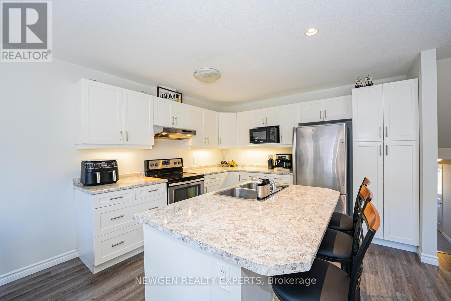 37 - 3399 Castle Rock Place, London South, Ontario  N5L 0C8 - Photo 13 - X12894612