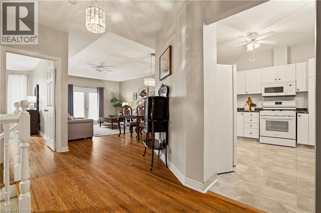 89 Muskoka Drive, Glanbrook, Ontario  L0R 1W0 - Photo 3 - 40813011