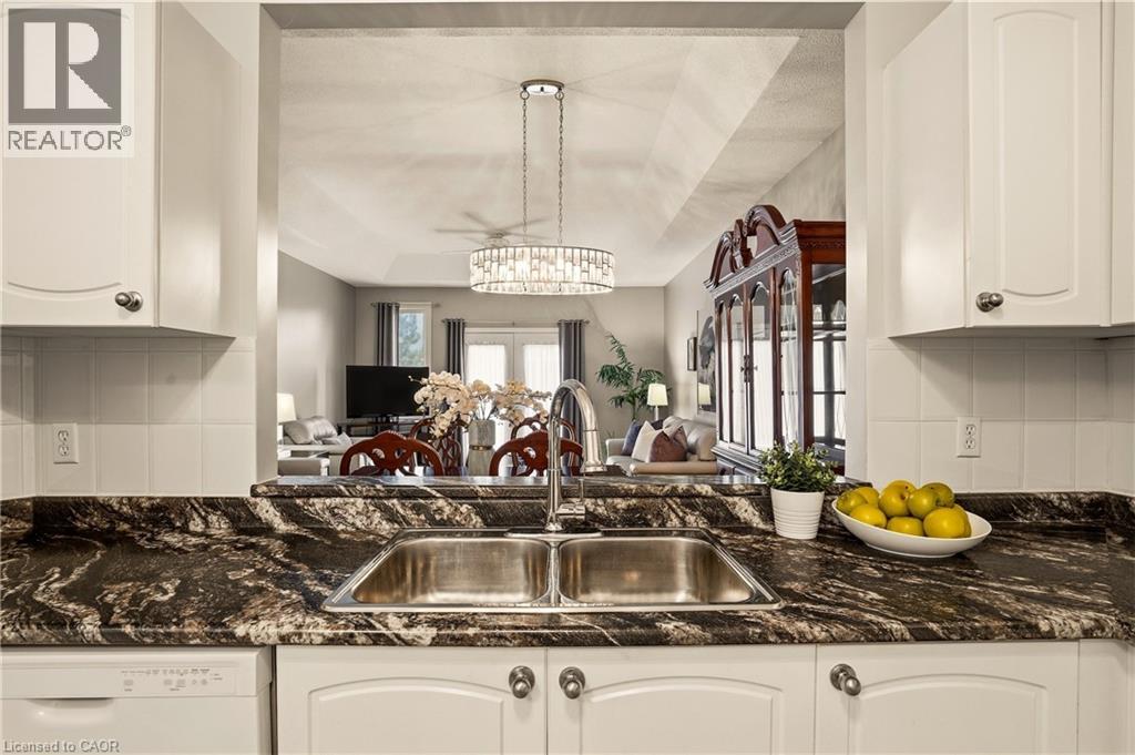 89 Muskoka Drive, Glanbrook, Ontario  L0R 1W0 - Photo 7 - 40813011