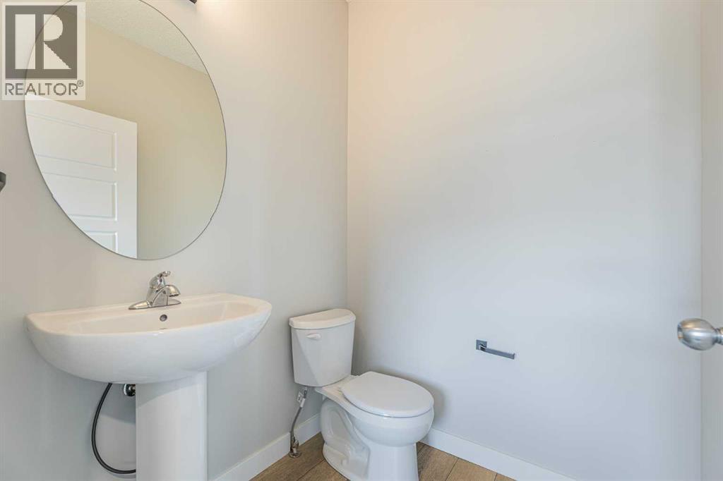 747 Creekside Boulevard Sw, Calgary, Alberta  T2X 5H1 - Photo 22 - A2284538