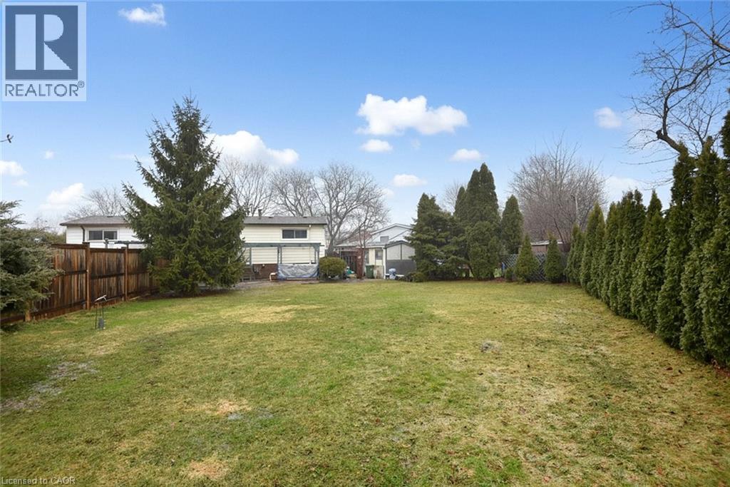 8 Bala Place, Hamilton, Ontario  L9C 4Y5 - Photo 21 - 40811980