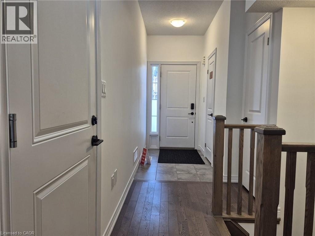 41 Beasley Grove, Ancaster, Ontario  L9K 0J7 - Photo 4 - 40812714