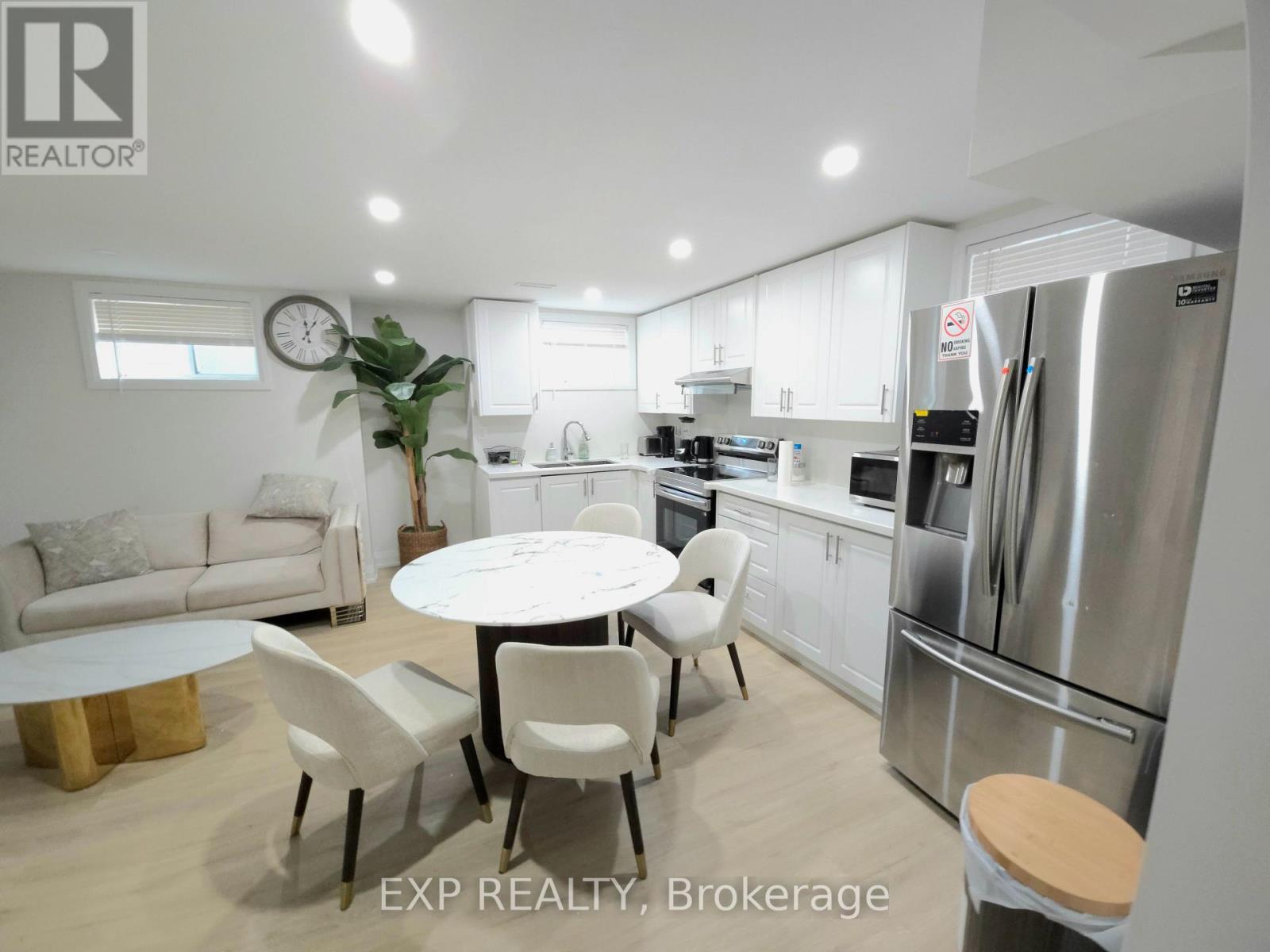 448 Dougall Avenue, Caledon, Ontario  L7C 4A6 - Photo 14 - W12894116