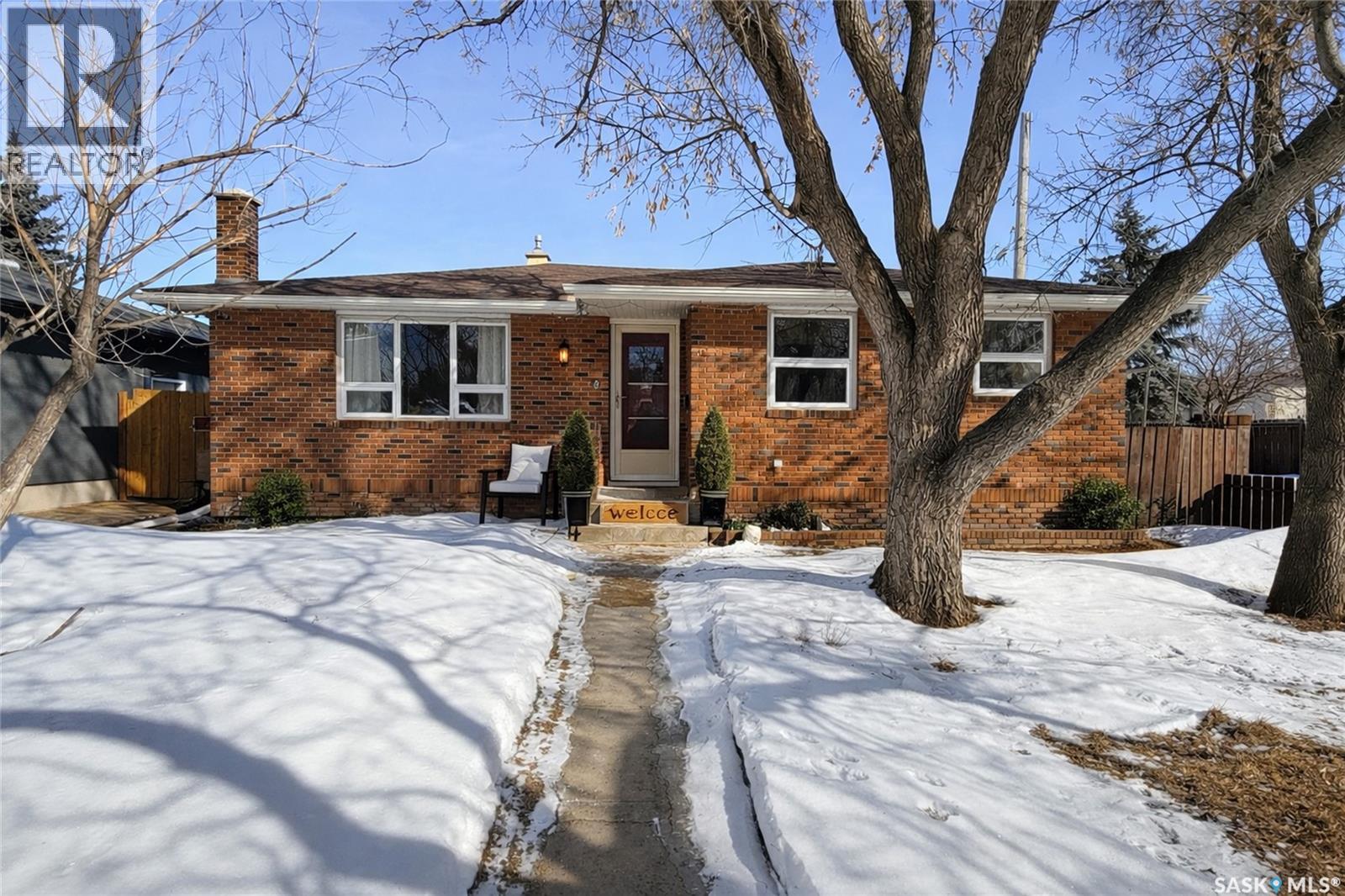 1431 SOUTHAM STREET, Regina, Saskatchewan