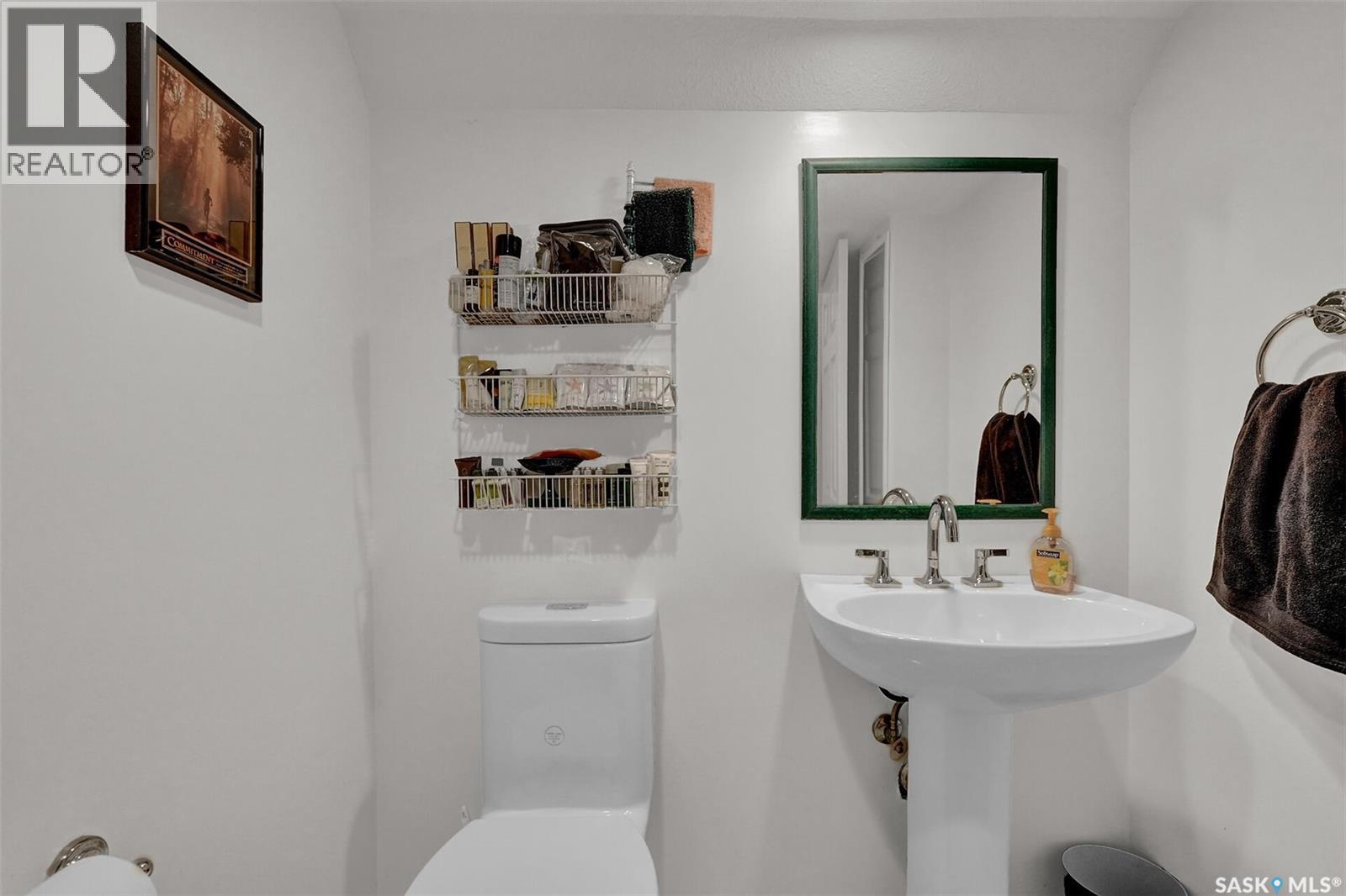 9463 Wascana Mews, Regina, Saskatchewan  S4V 2V5 - Photo 35 - SK030538