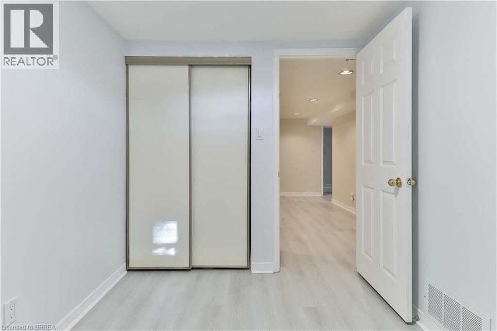 32 Christina Crescent, Scarborough, Ontario  M1R 4H6 - Photo 22 - 40812534