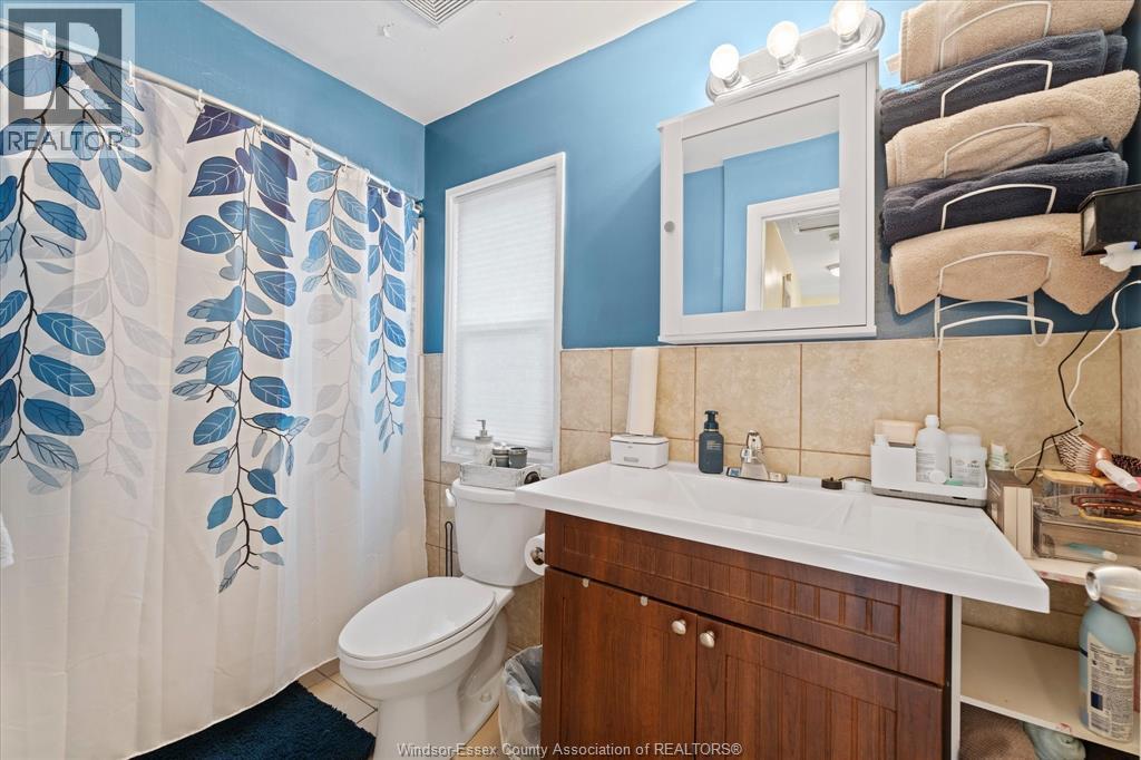 1022 Oak Avenue, Windsor, Ontario  N9A 5G4 - Photo 20 - 26005626