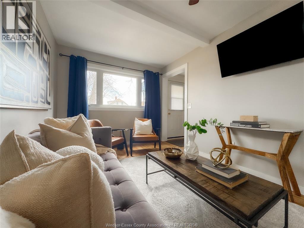 2237 Turner, Windsor, Ontario  N8W 3K4 - Photo 3 - 26005494