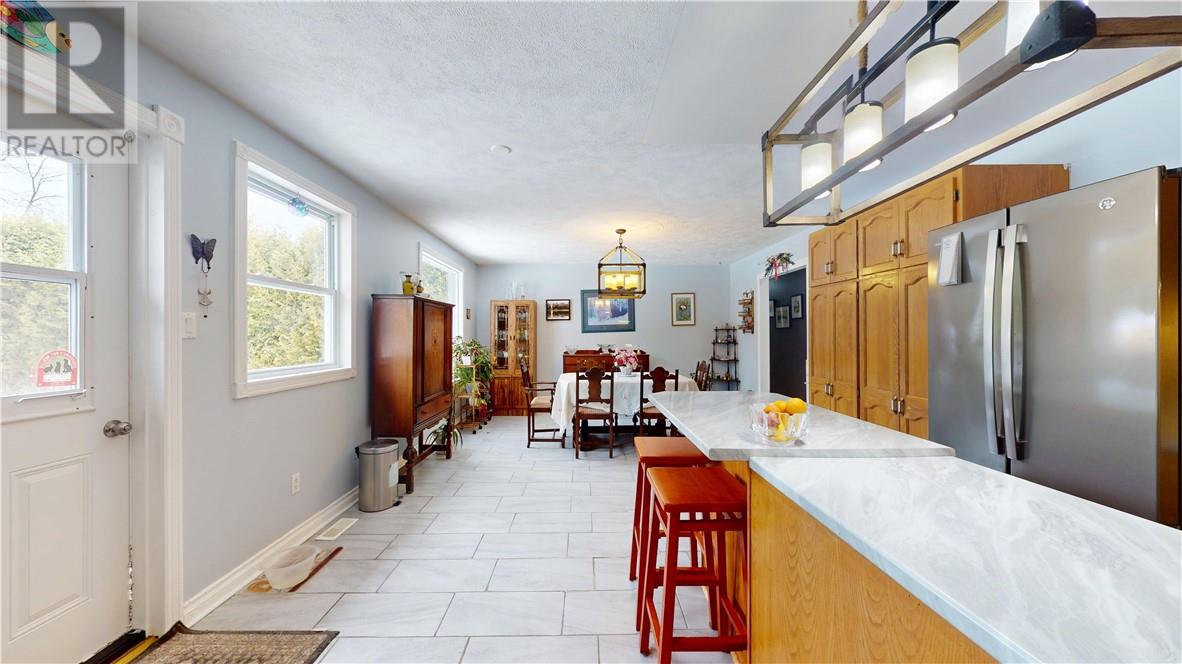 3 Doc Strain Dr., Gore Bay, Ontario  P0P 1H0 - Photo 19 - 2126719