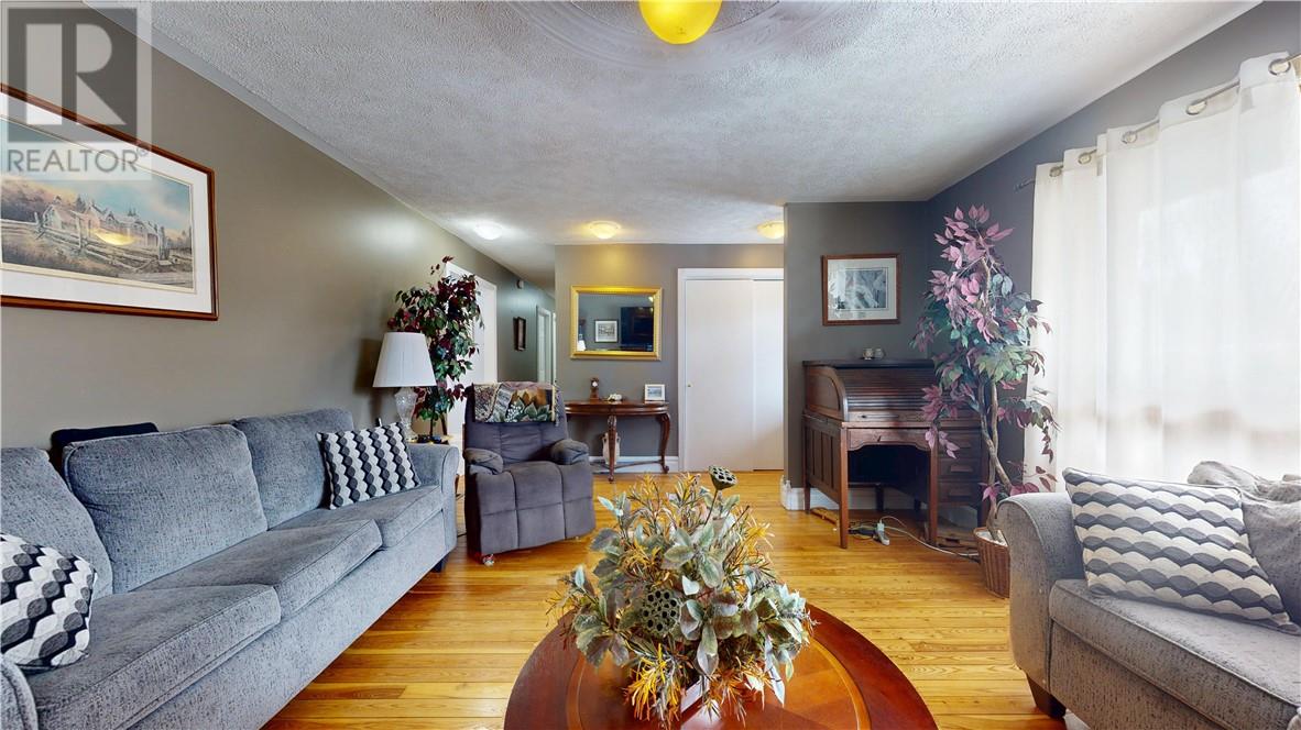 3 Doc Strain Dr., Gore Bay, Ontario  P0P 1H0 - Photo 36 - 2126719