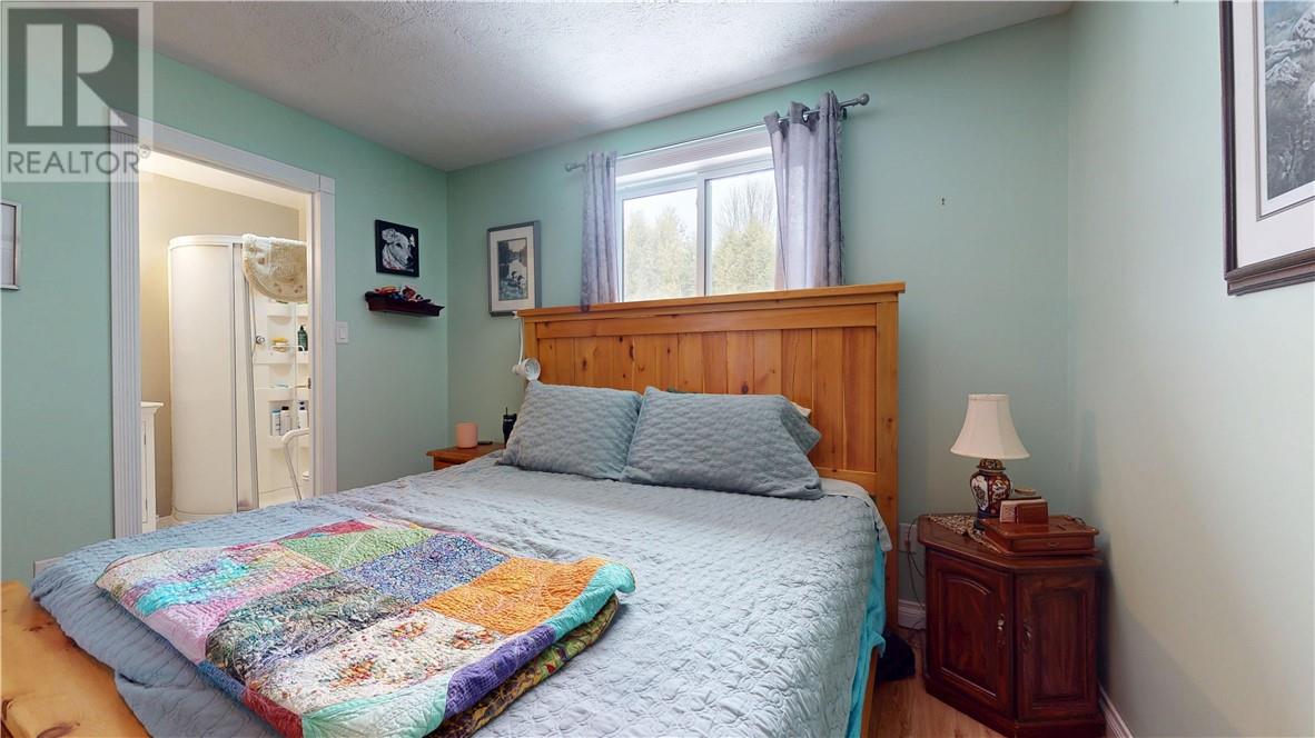 3 Doc Strain Dr., Gore Bay, Ontario  P0P 1H0 - Photo 60 - 2126719