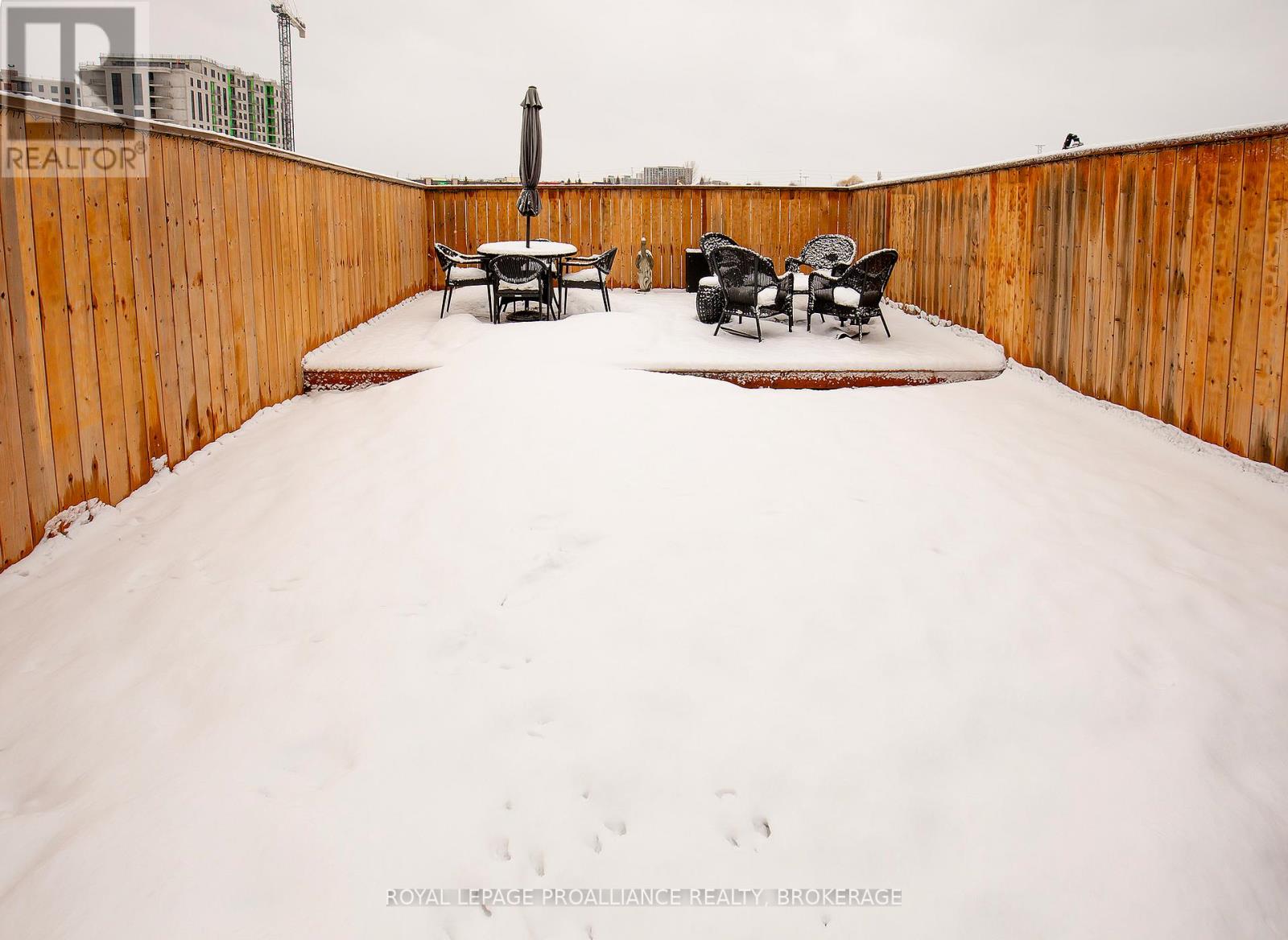 1380 Demers Avenue, Kingston (East Gardiners Rd), Ontario  K7M 0H8 - Photo 34 - X12894394