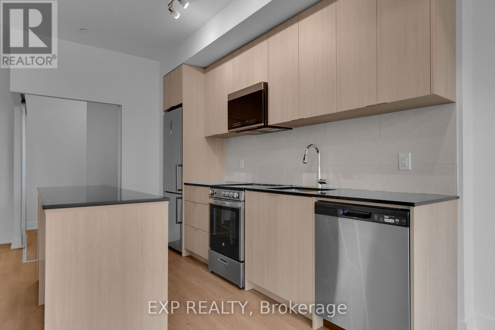 409 - 2088 James Street, Burlington, Ontario  L7R 1H6 - Photo 24 - W12873756