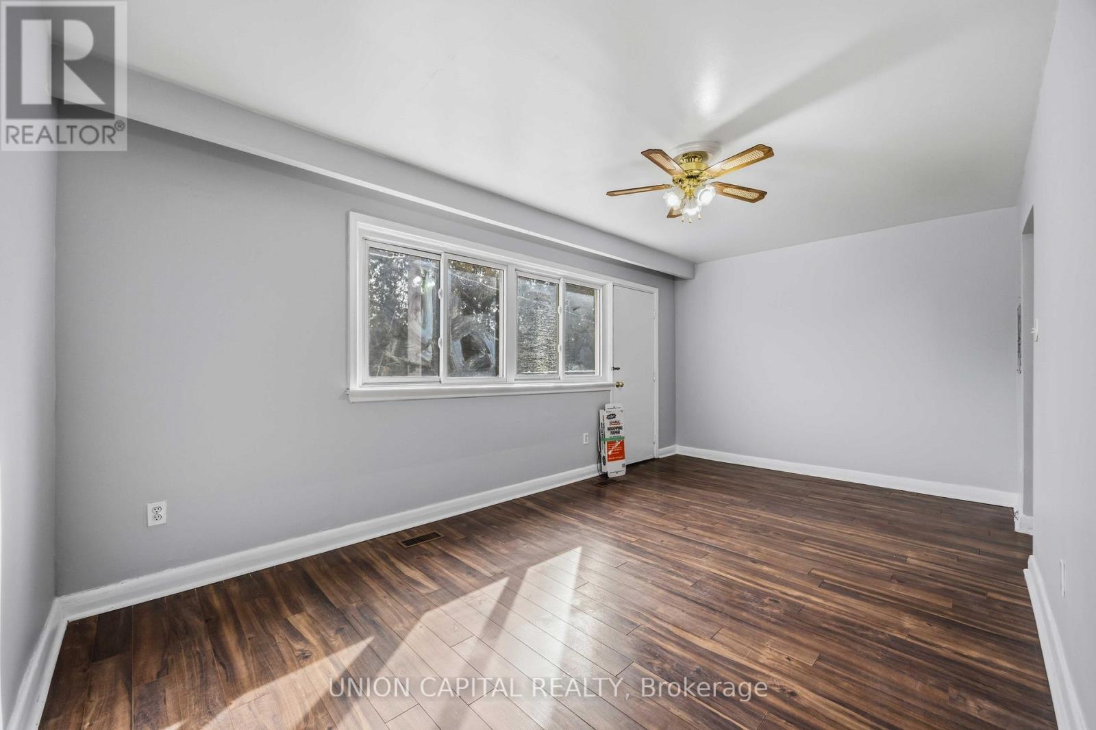 Upper - 515 Marlee Avenue, Toronto, Ontario  M6B 3J3 - Photo 13 - W12876174