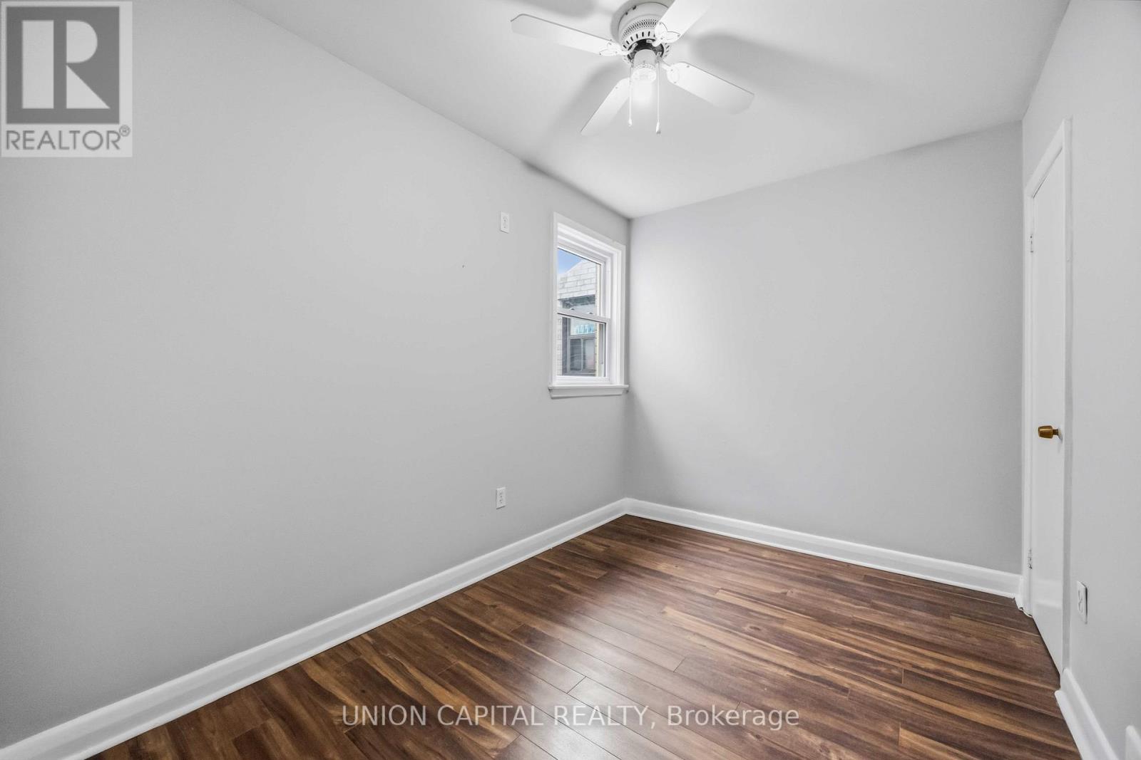 Upper - 515 Marlee Avenue, Toronto, Ontario  M6B 3J3 - Photo 4 - W12876174