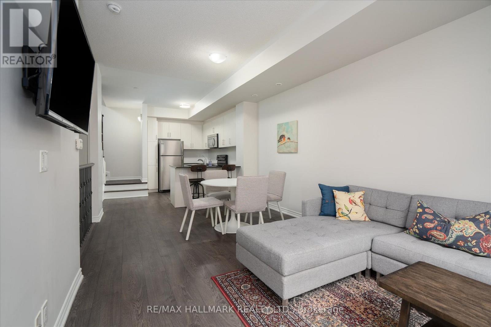 6 - 135 Long Branch Avenue, Toronto, Ontario  M8W 0A9 - Photo 10 - W12894628