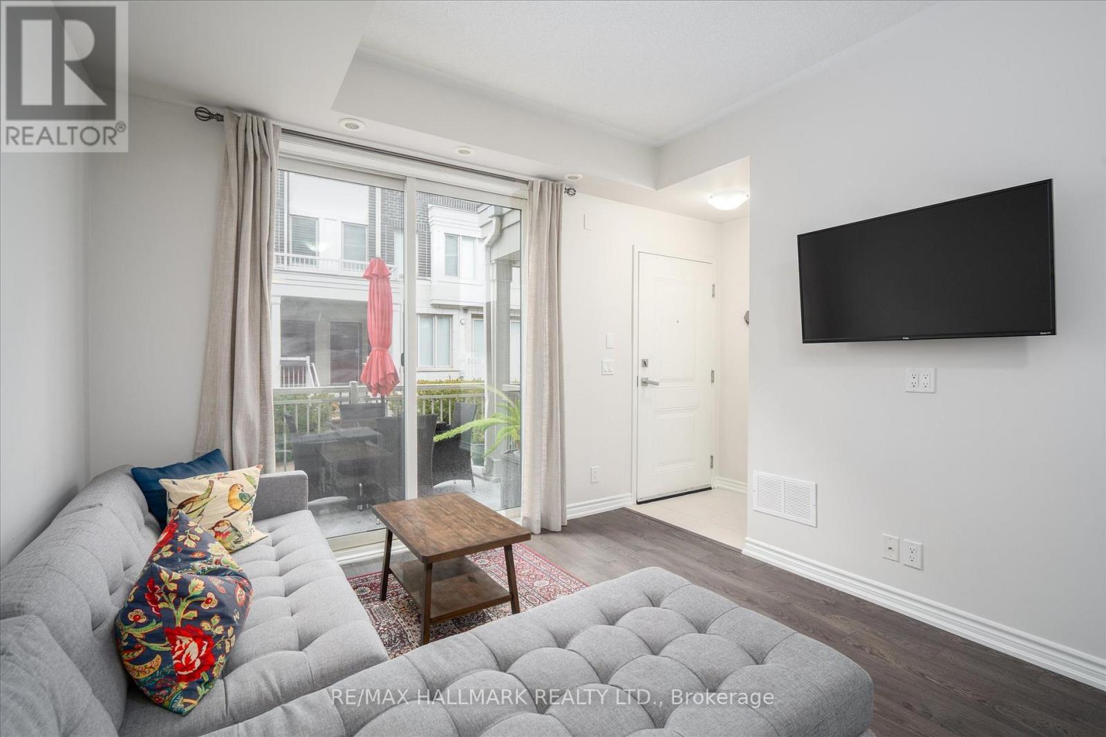 6 - 135 Long Branch Avenue, Toronto, Ontario  M8W 0A9 - Photo 11 - W12894628