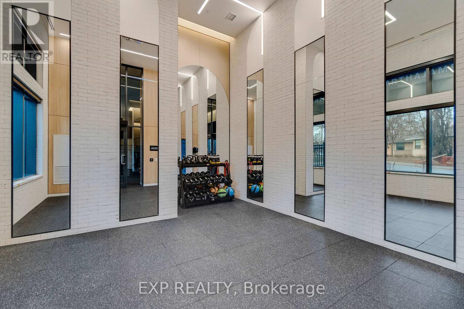 409 - 2088 James Street, Burlington, Ontario  L7R 1H6 - Photo 41 - W12873756