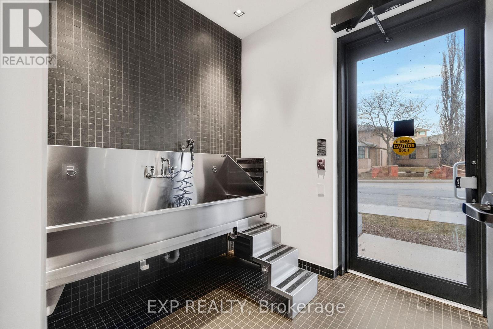 409 - 2088 James Street, Burlington, Ontario  L7R 1H6 - Photo 43 - W12873756