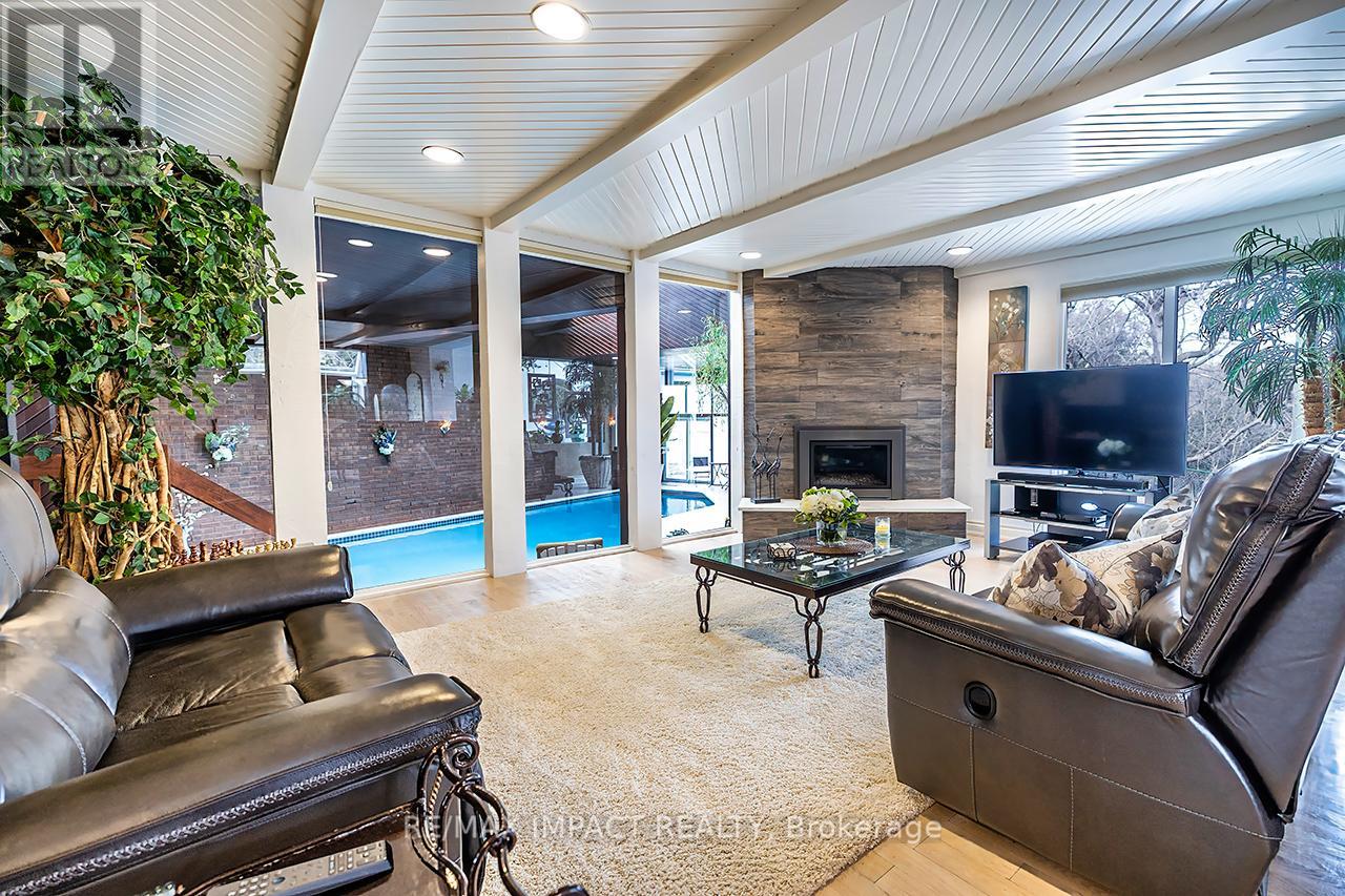 1410 Manitou Drive, Oshawa, Ontario  L1G 7P7 - Photo 17 - E12894880