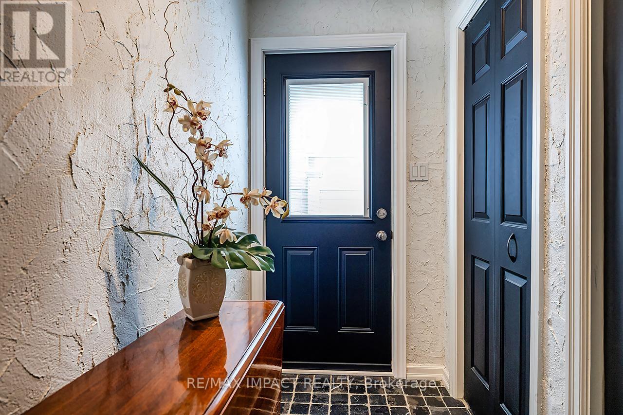 1410 Manitou Drive, Oshawa, Ontario  L1G 7P7 - Photo 18 - E12894880