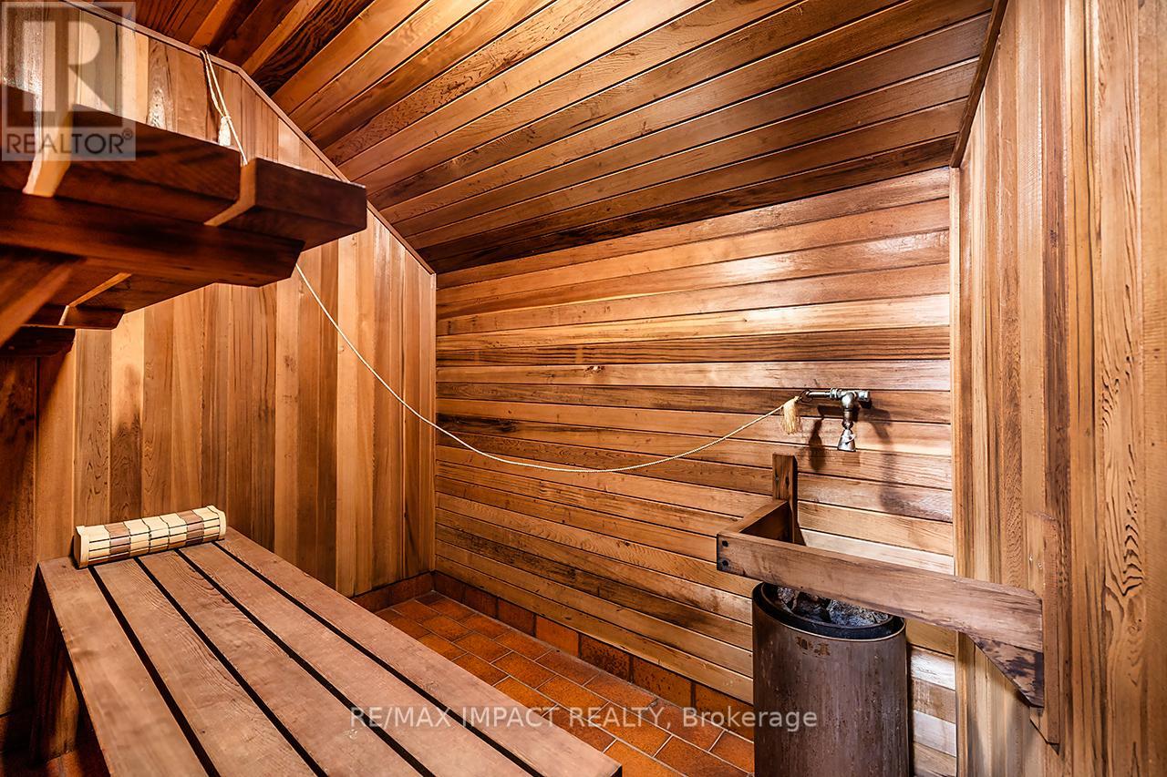 1410 Manitou Drive, Oshawa, Ontario  L1G 7P7 - Photo 24 - E12894880