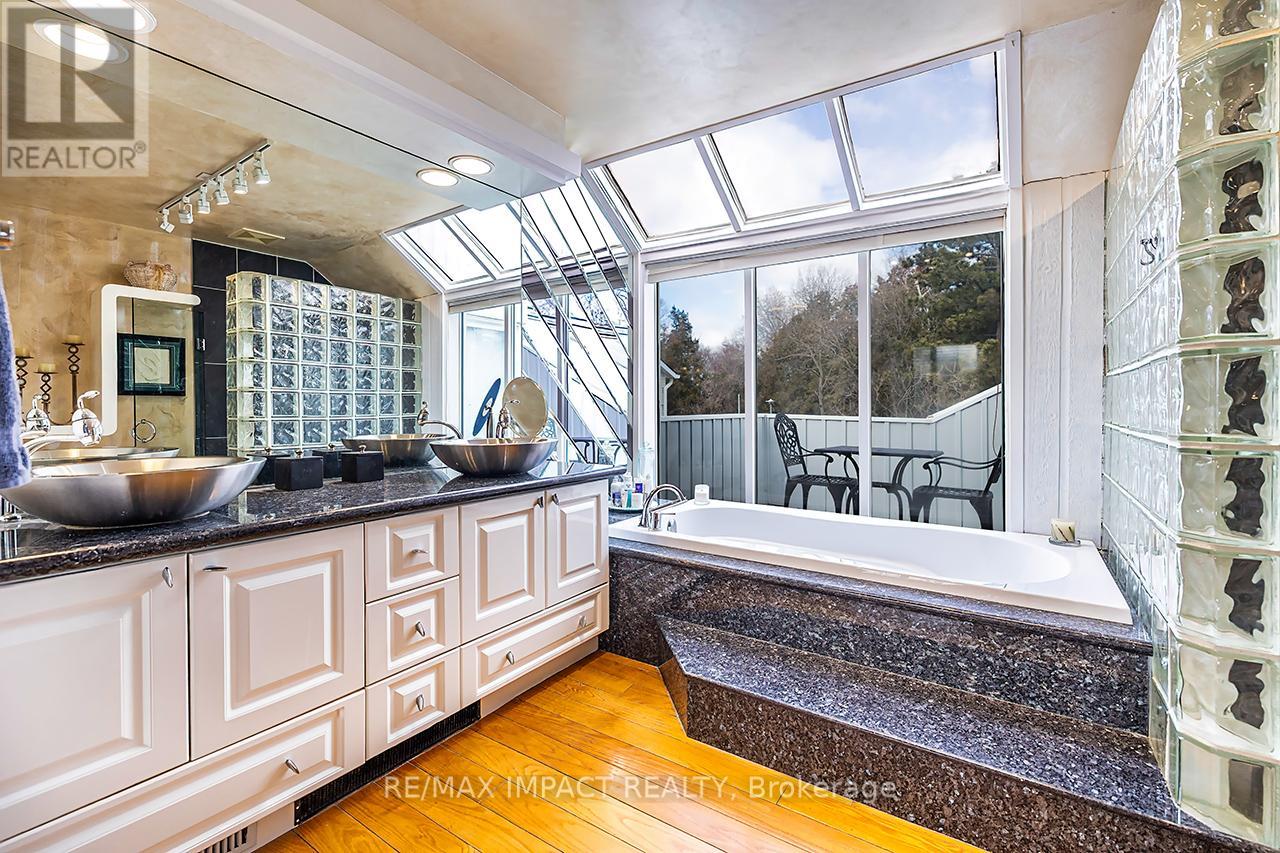 1410 Manitou Drive, Oshawa, Ontario  L1G 7P7 - Photo 36 - E12894880