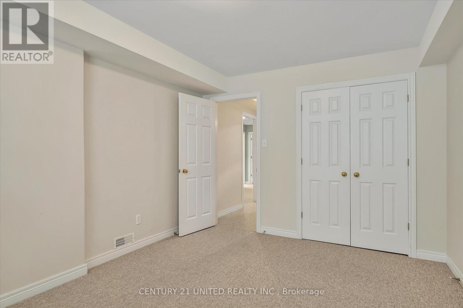 1329 White Crescent, Peterborough, Ontario  K9K 2L6 - Photo 38 - X12894698