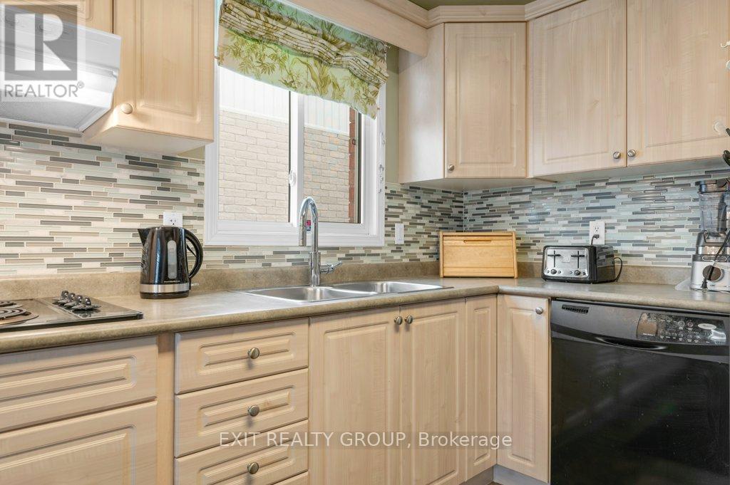 55 Gavey Street, Belleville (Thurlow Ward), Ontario  K8N 0L8 - Photo 15 - X12894738