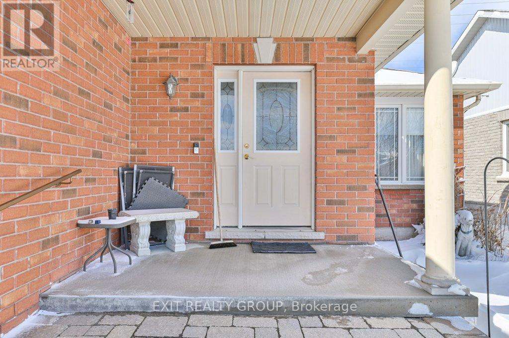 55 Gavey Street, Belleville (Thurlow Ward), Ontario  K8N 0L8 - Photo 6 - X12894738