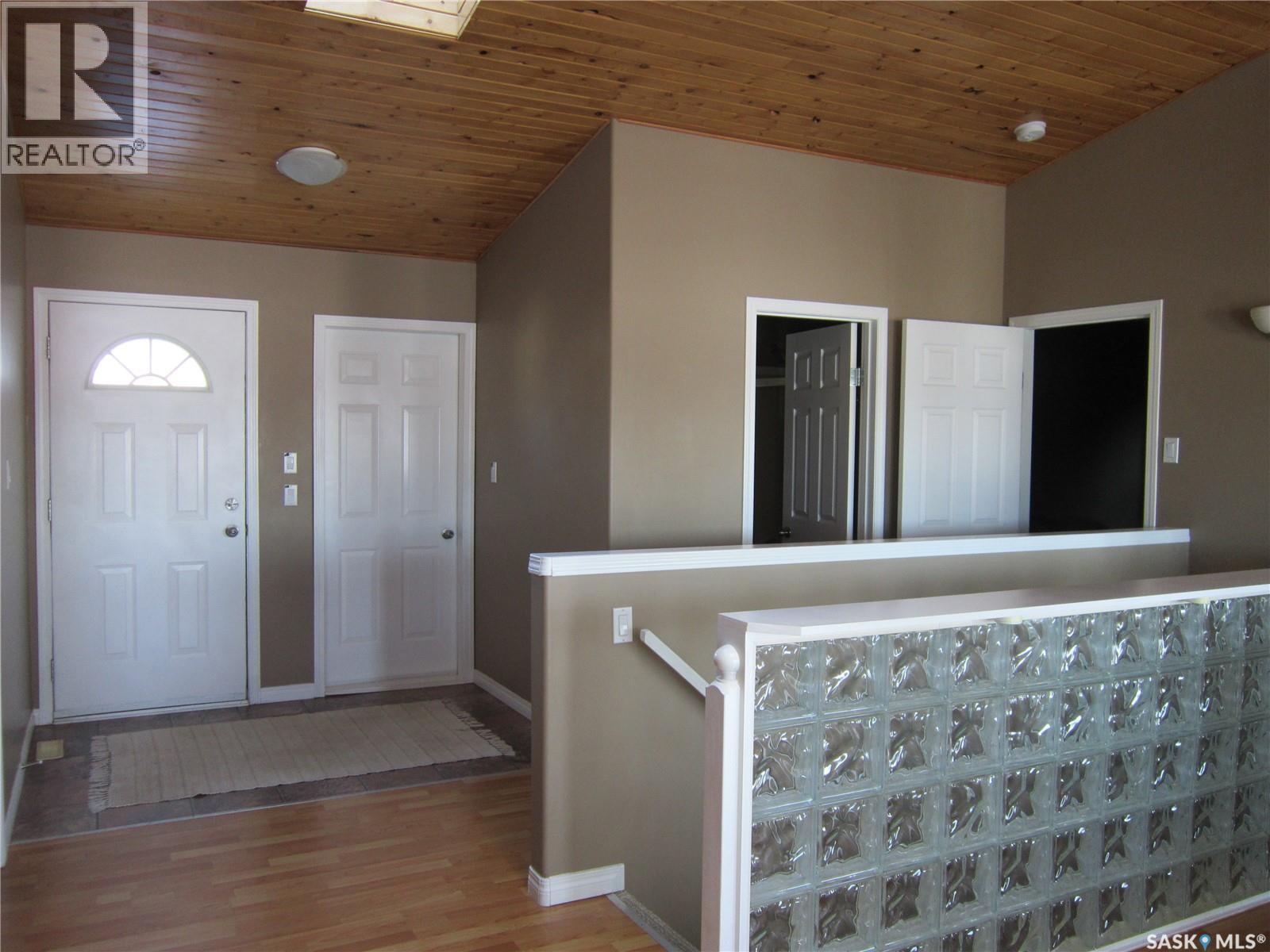 3167 Berard Beach Drive, Wakaw Lake, Saskatchewan  S0K 4P0 - Photo 11 - SK030443