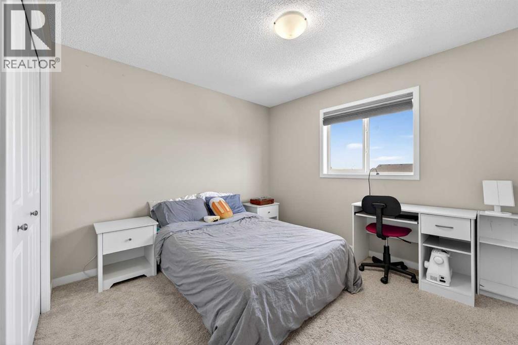 15 Fireside Crescent, Cochrane, Alberta  T4C 2L4 - Photo 35 - A2292524