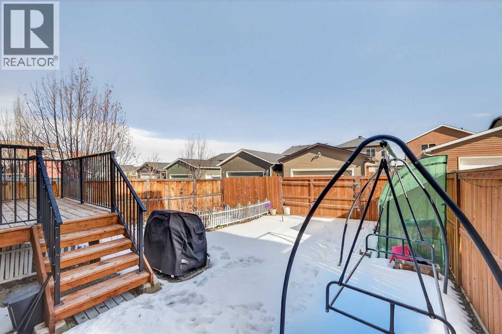 15 Fireside Crescent, Cochrane, Alberta  T4C 2L4 - Photo 36 - A2292524