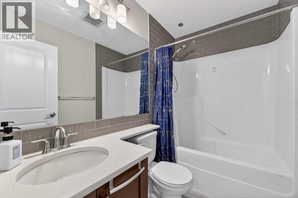 15 Fireside Crescent, Cochrane, Alberta  T4C 2L4 - Photo 34 - A2292524