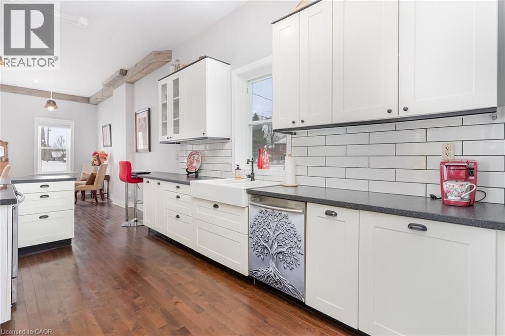 292 W Lambton Street W, Durham, Ontario  N0G 1R0 - Photo 7 - 40802500