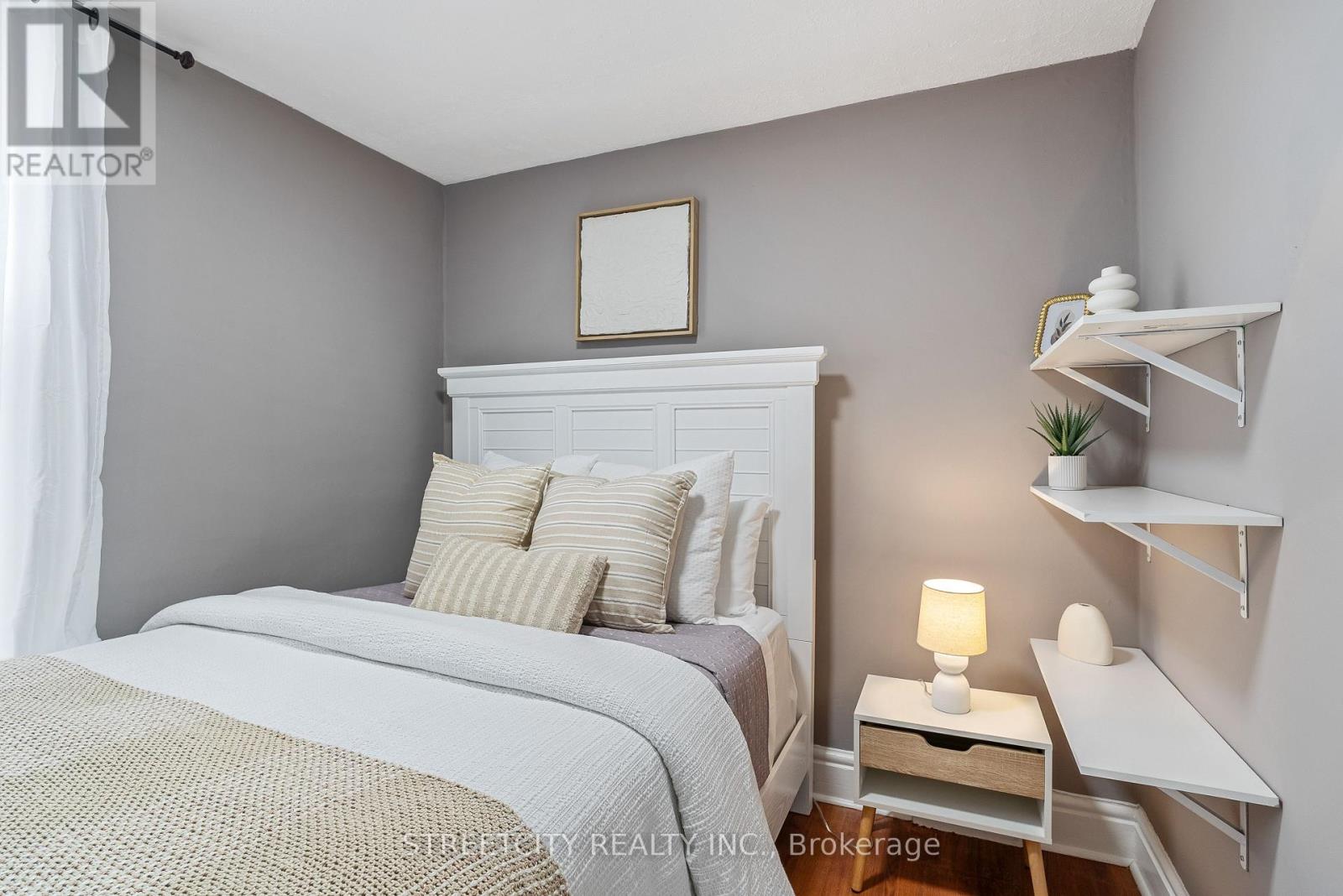 239 Highbury Avenue, London East, Ontario  N5Z 2W8 - Photo 11 - X12894784