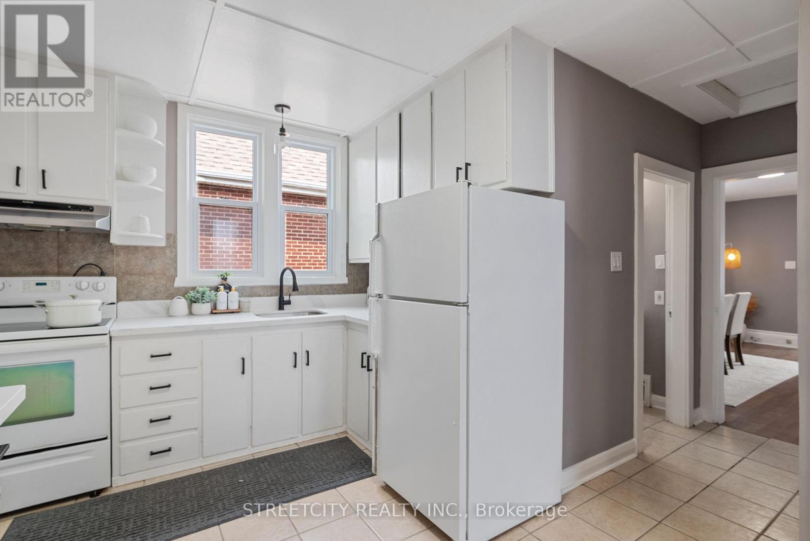 239 Highbury Avenue, London East, Ontario  N5Z 2W8 - Photo 18 - X12894784