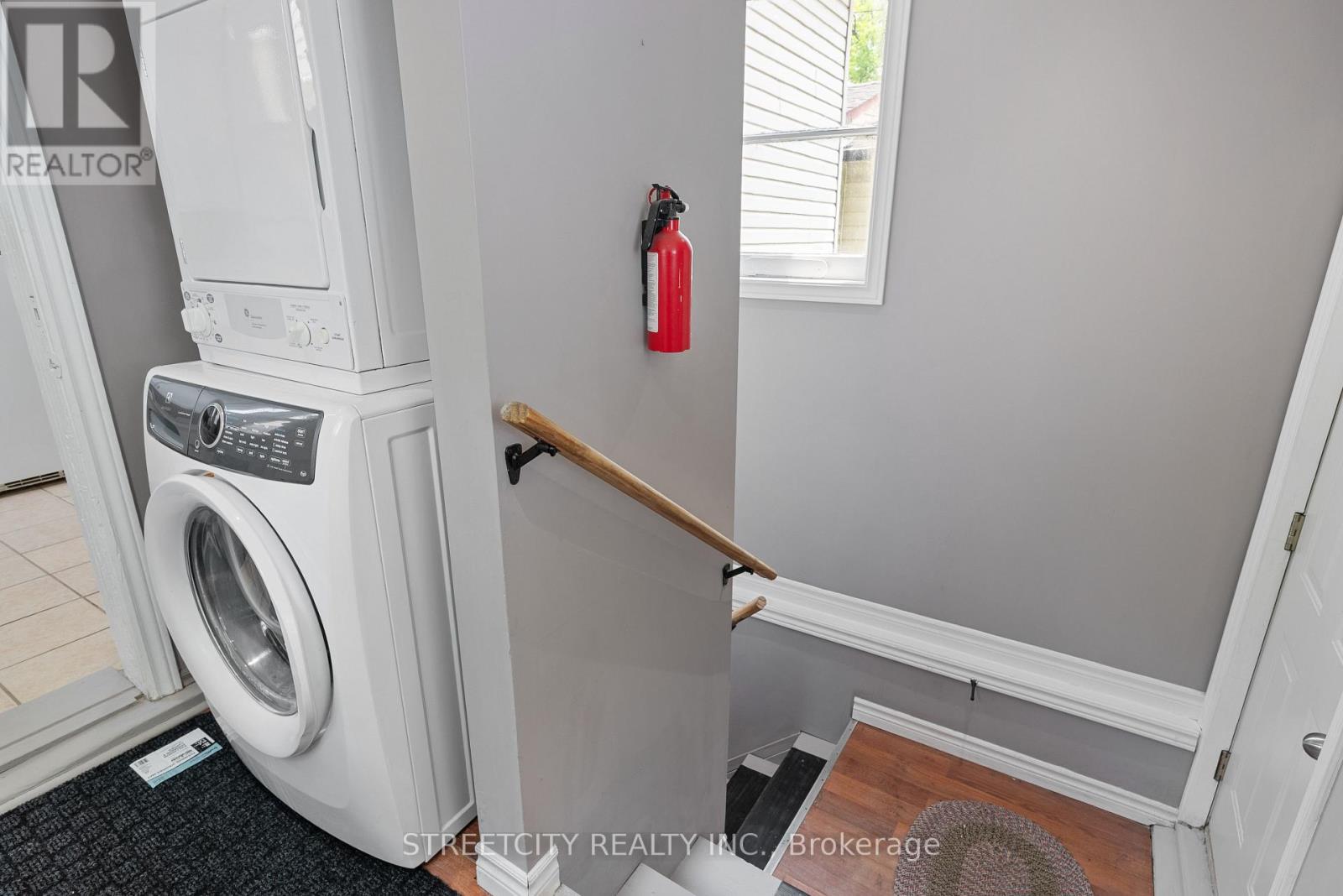 239 Highbury Avenue, London East, Ontario  N5Z 2W8 - Photo 22 - X12894784