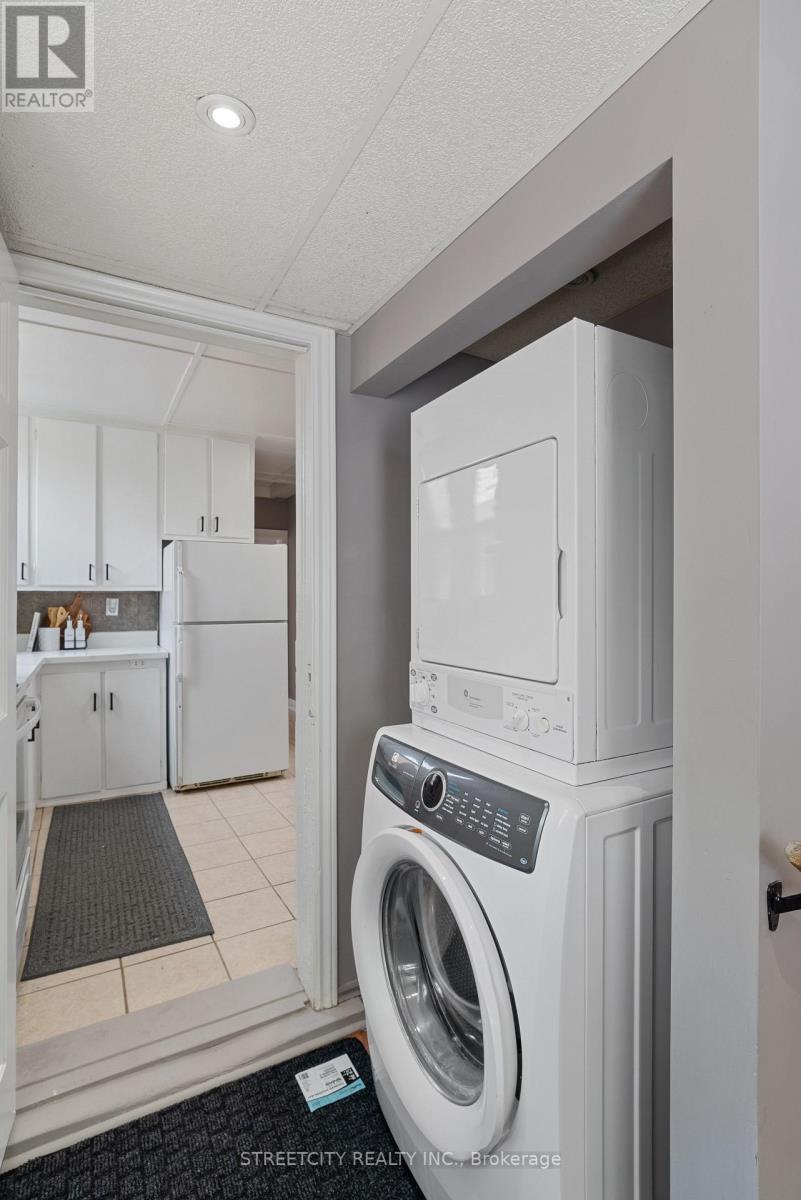 239 Highbury Avenue, London East, Ontario  N5Z 2W8 - Photo 23 - X12894784