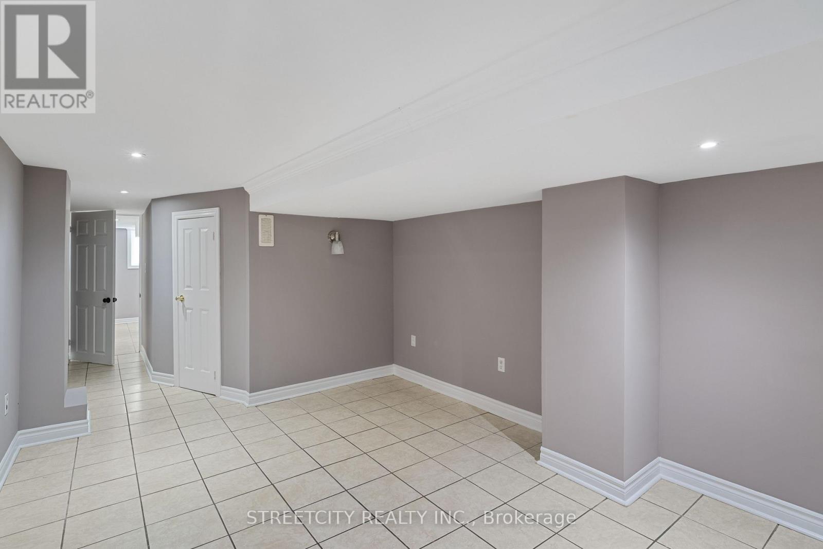 239 Highbury Avenue, London East, Ontario  N5Z 2W8 - Photo 30 - X12894784