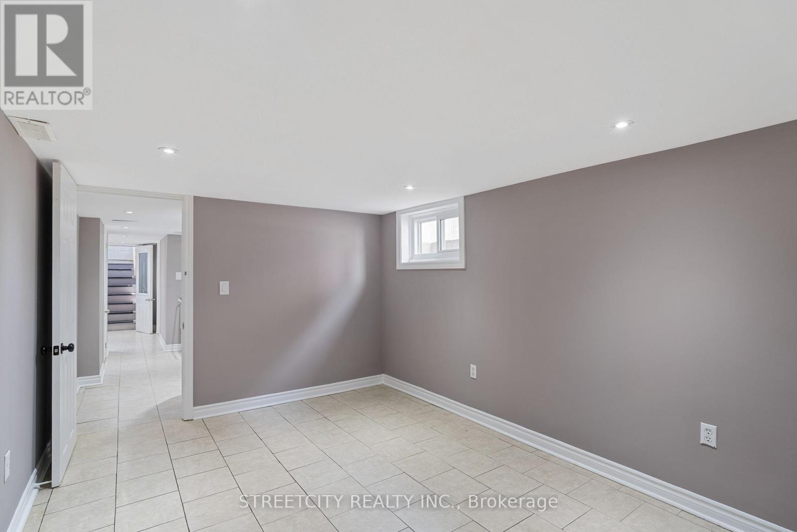 239 Highbury Avenue, London East, Ontario  N5Z 2W8 - Photo 33 - X12894784