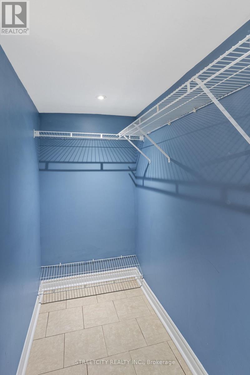 239 Highbury Avenue, London East, Ontario  N5Z 2W8 - Photo 34 - X12894784