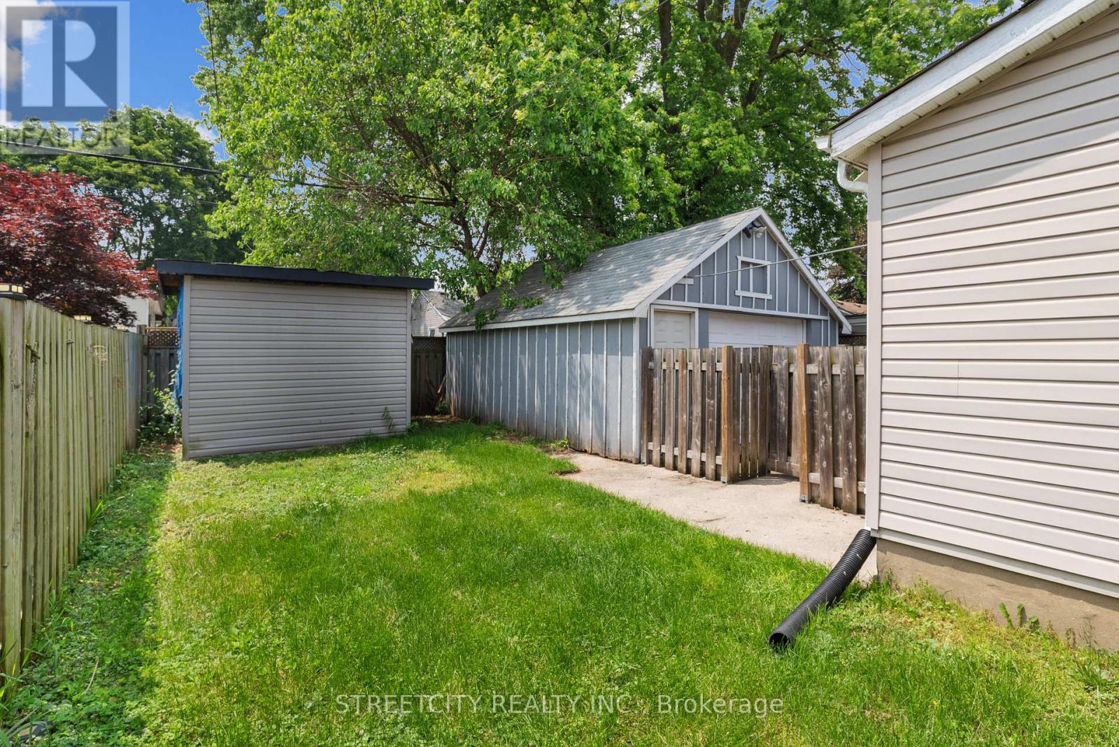 239 Highbury Avenue, London East, Ontario  N5Z 2W8 - Photo 37 - X12894784