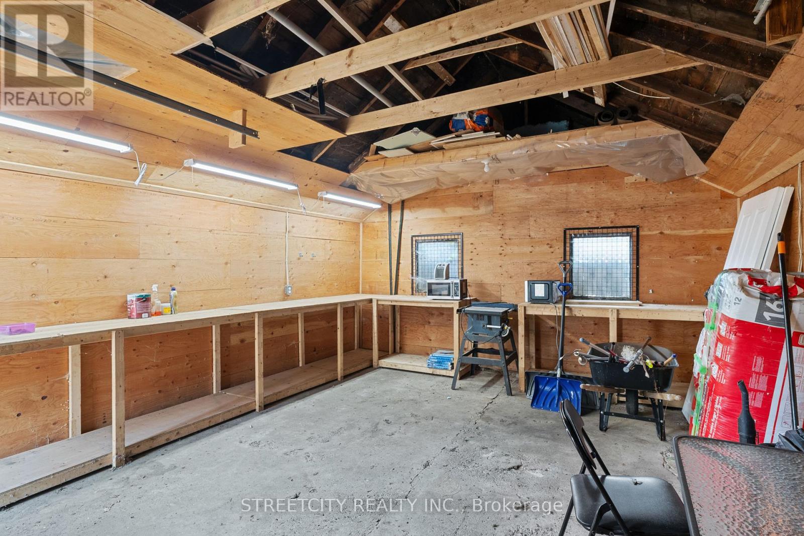 239 Highbury Avenue, London East, Ontario  N5Z 2W8 - Photo 40 - X12894784