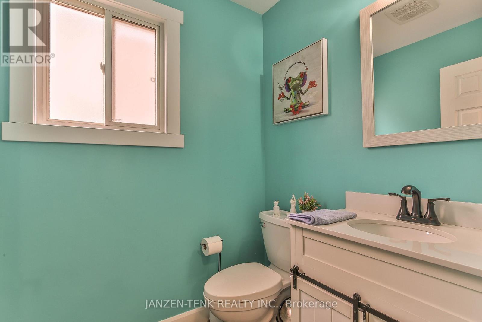 25 Herford Street, Tillsonburg, Ontario  N4G 4V1 - Photo 4 - X12894888