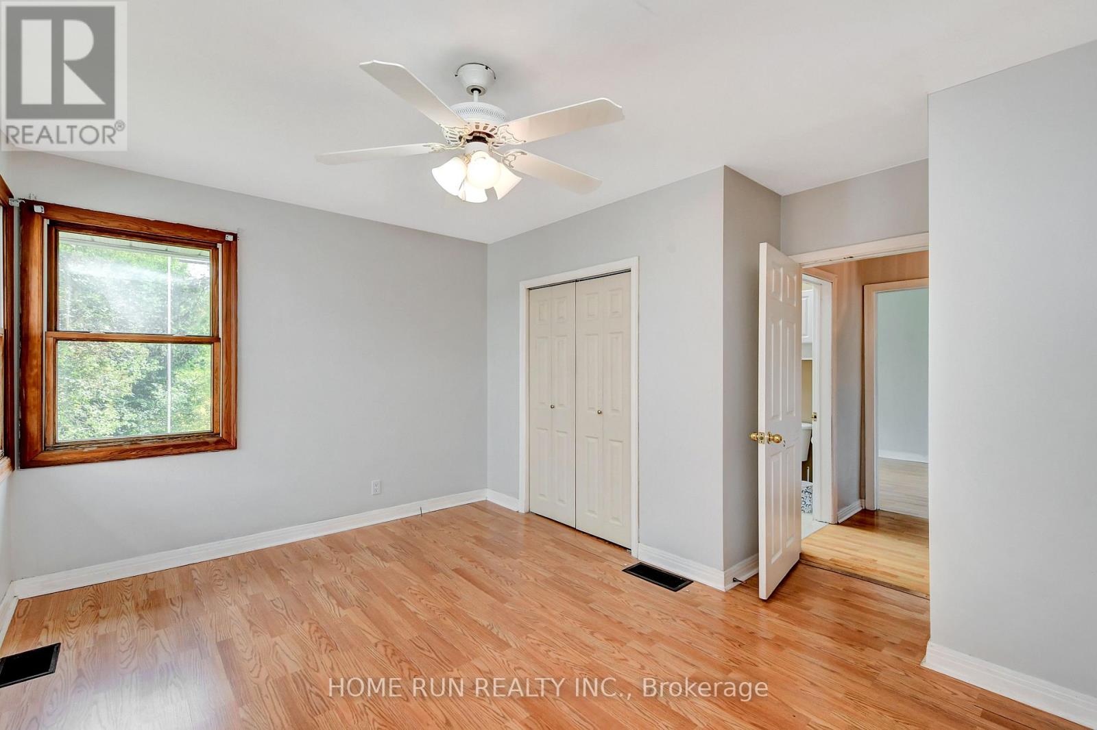 524 Braydon Avenue, Ottawa, Ontario  K1G 0W8 - Photo 10 - X12894740