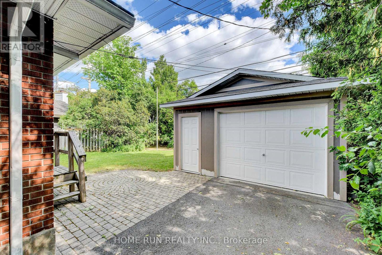 524 Braydon Avenue, Ottawa, Ontario  K1G 0W8 - Photo 22 - X12894740