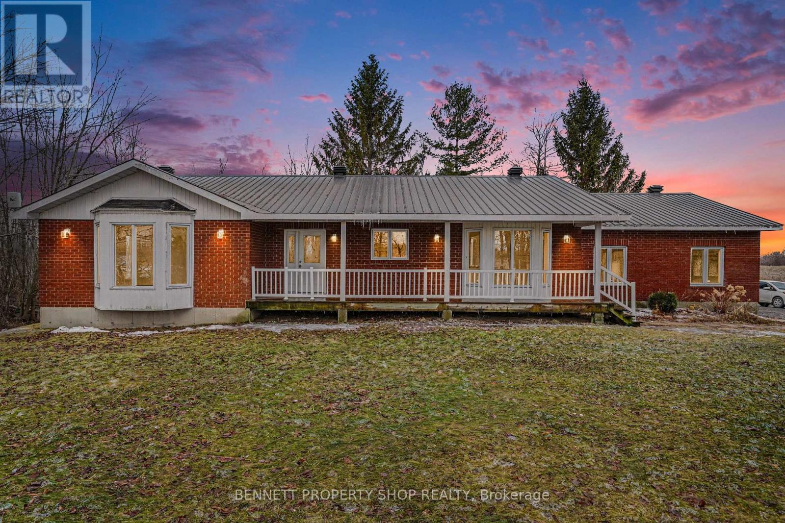 1450 South Russell Road, Russell, Ontario  K4R 1E5 - Photo 21 - X12894750