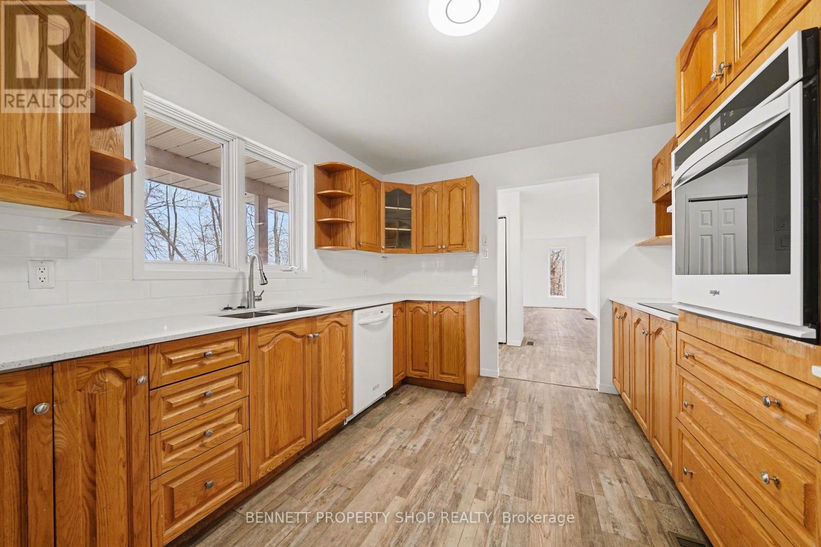 1450 South Russell Road, Russell, Ontario  K4R 1E5 - Photo 7 - X12894750