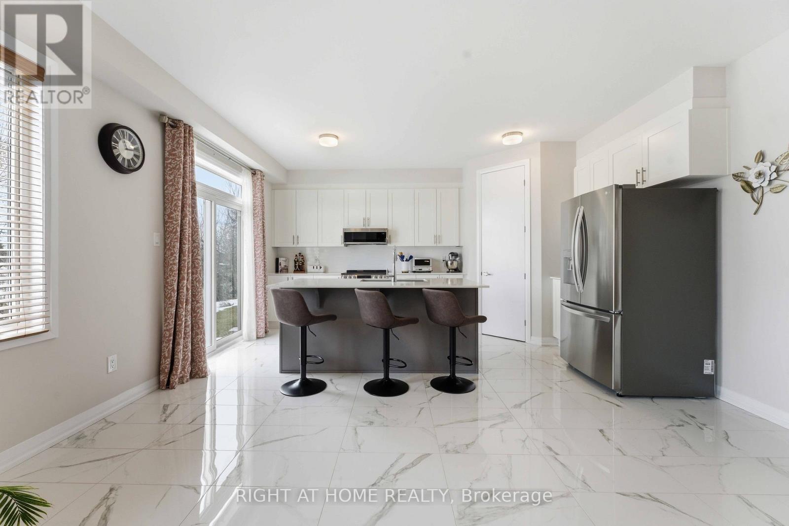 643 Terrier Circle, Ottawa, Ontario  K0A 2Z0 - Photo 11 - X12894886